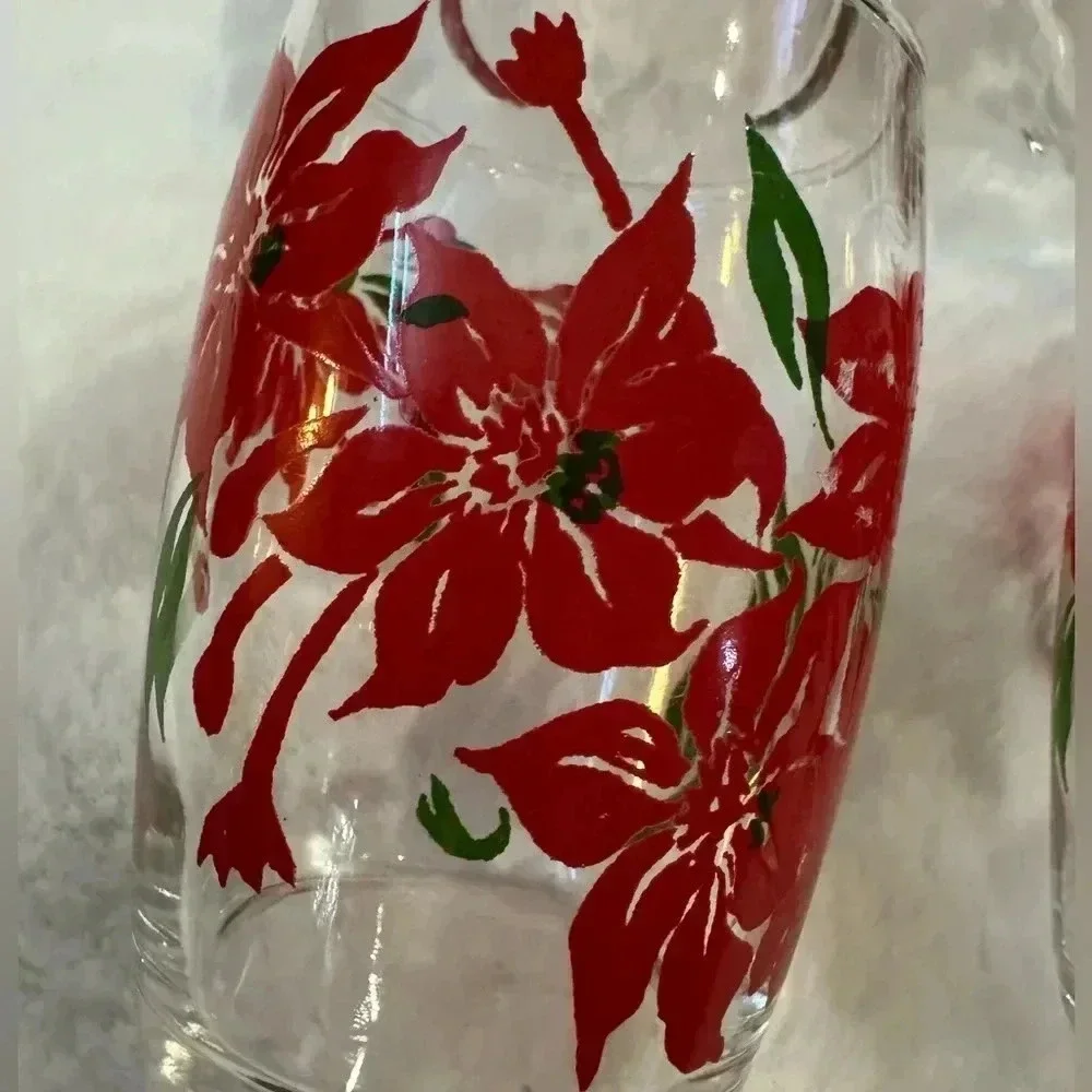Vintage Pointsetta Christmas Juice Glass Set of Five Holiday Glasses Party EUC - Picture 4 of 12